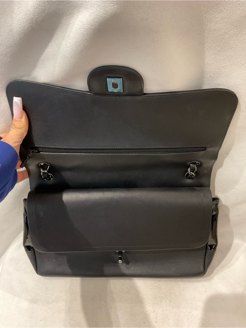 Chanel Bag - Picture 7 of 12